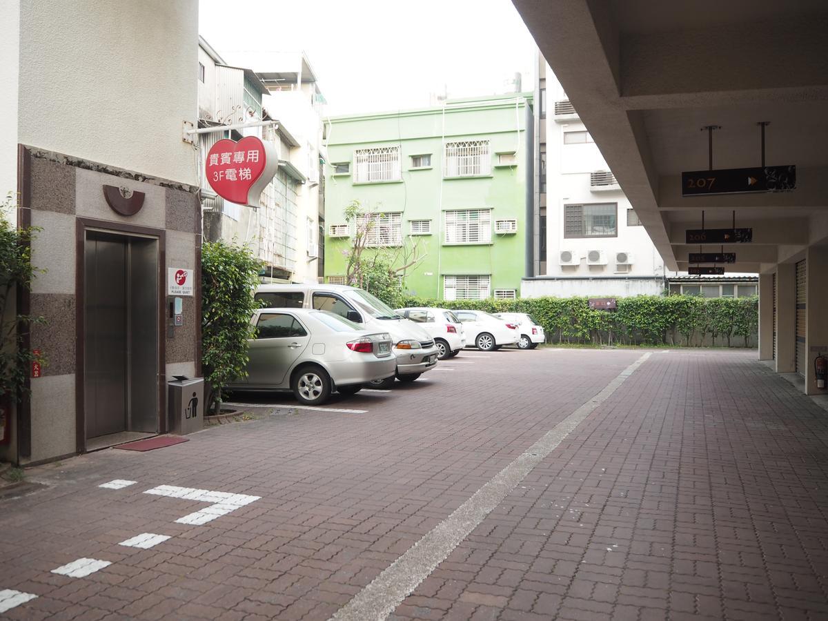 גאושיונג The Riverside Hotel & Motel מראה חיצוני תמונה